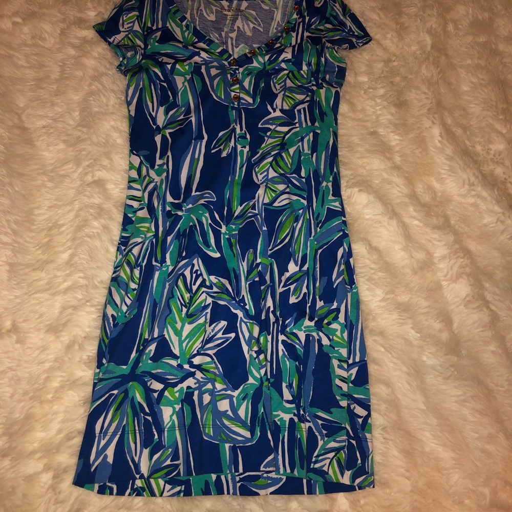 Lilly Pulitzer XS vneck T-shirt Dress